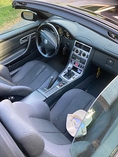 Mercedes-Benz SLK200 2 of 3