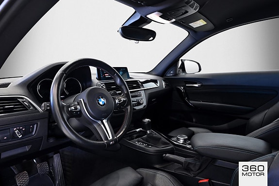 BMW M2 8 of 11