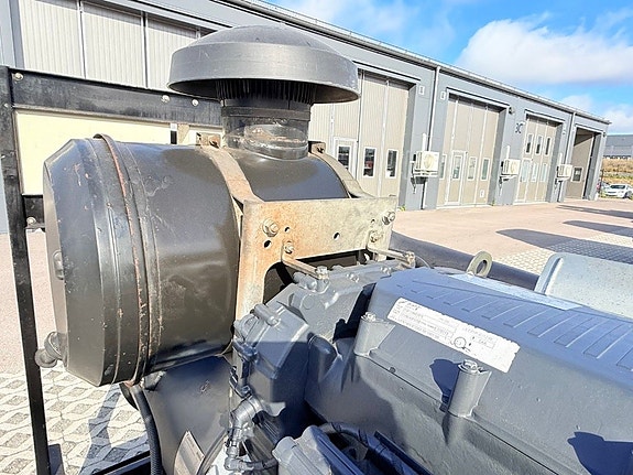 Generator Sincro 300 kVA 3 of 5
