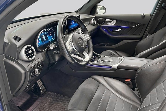 Mercedes-Benz GLC300 de 8 of 19