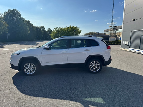 Jeep Cherokee 4 of 17