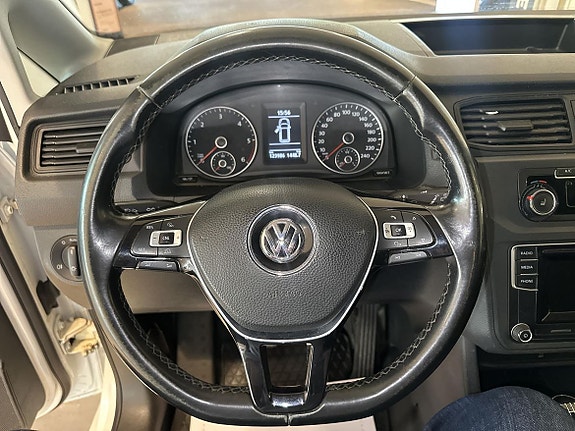 Volkswagen Caddy 12 of 18