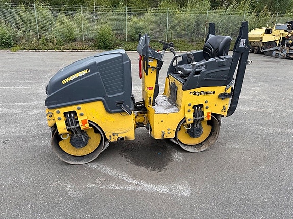Vält Bomag BW80 AD-5 2 of 5