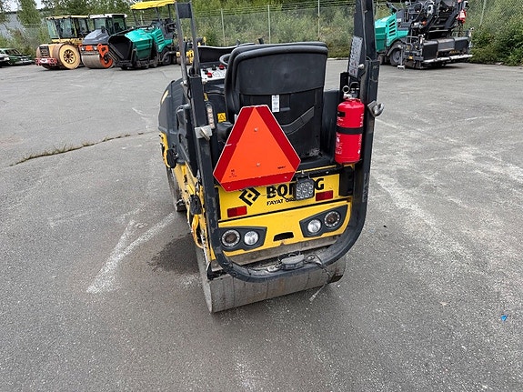 Vält Bomag BW80 AD-5 4 of 5