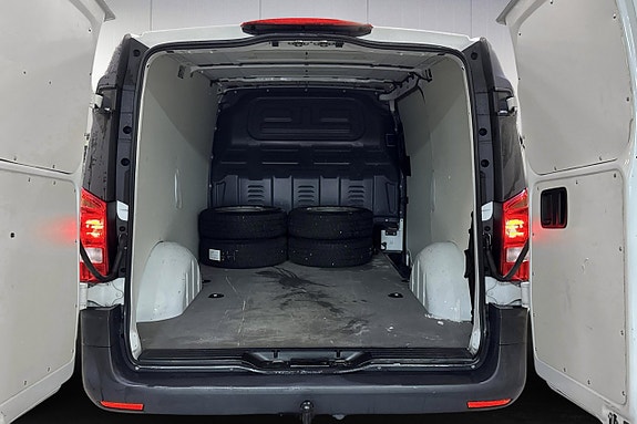 Mercedes-Benz Vito 109 14 of 14