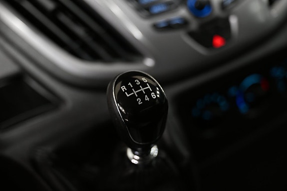Ford Transit 22 of 29