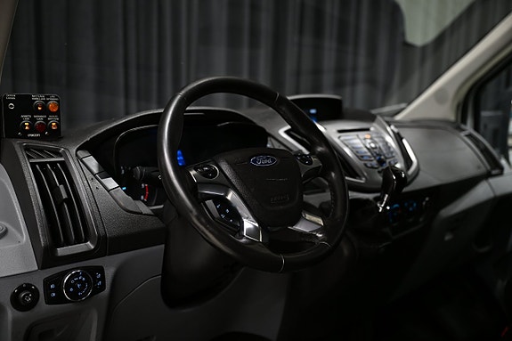 Ford Transit 14 of 29