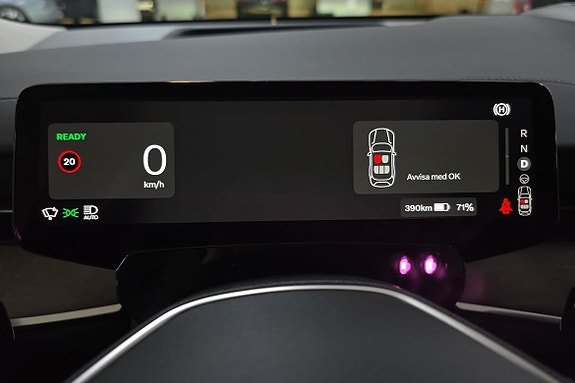 Volvo ES90 16 of 25
