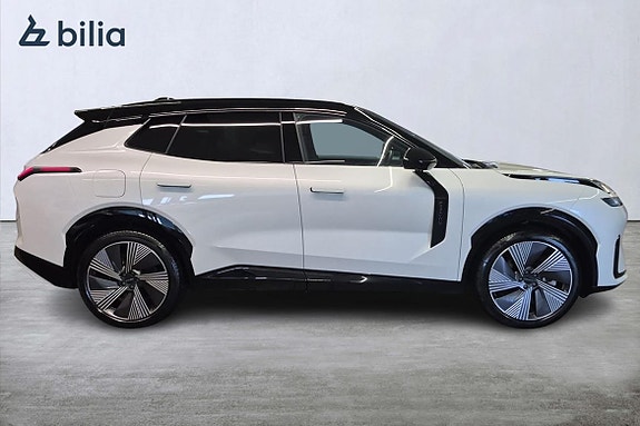 Lynk & Co 08 18 of 22