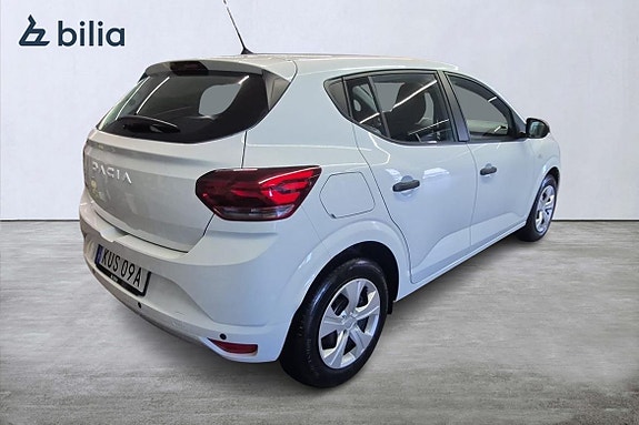 Dacia Sandero 9 of 21