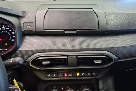 Dacia Sandero 15 of 21