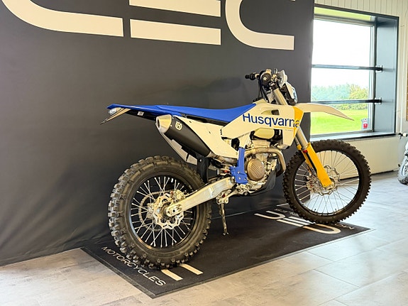 Husqvarna FE 350 3 of 6
