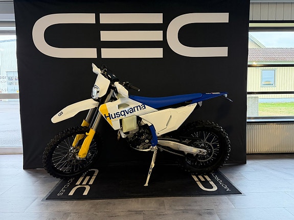 Husqvarna FE 350 4 of 6