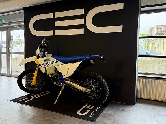 Husqvarna FE 350 6 of 6