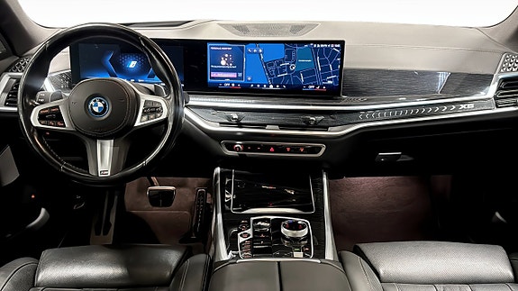 BMW X5 M 4 of 11