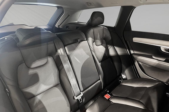 Volvo V90 11 of 19