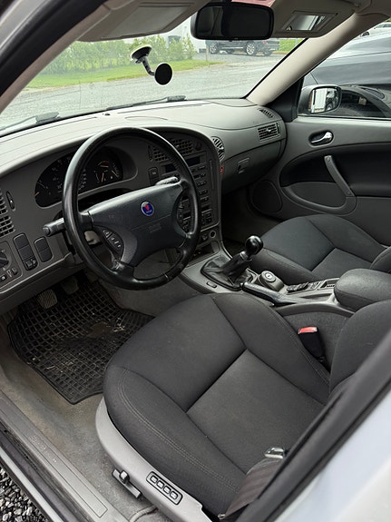 Saab 9-5 4 of 4