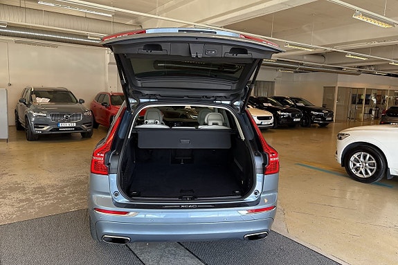 Volvo XC60 14 of 27
