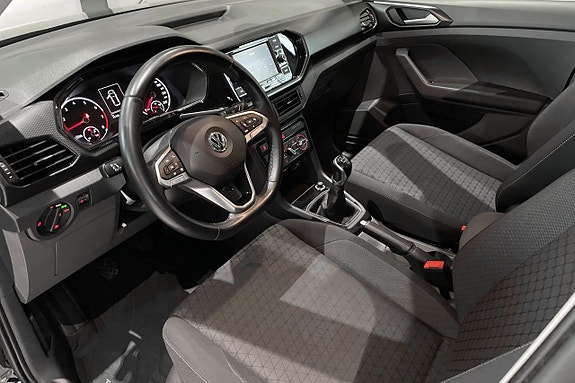 Volkswagen T-Cross 13 of 26