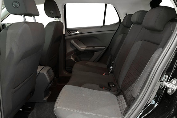 Volkswagen T-Cross 21 of 26