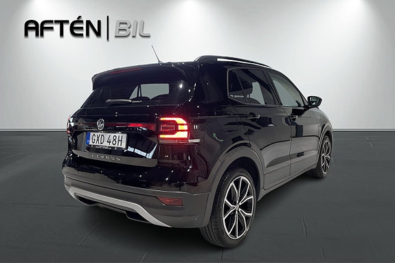 Volkswagen T-Cross 10 of 26