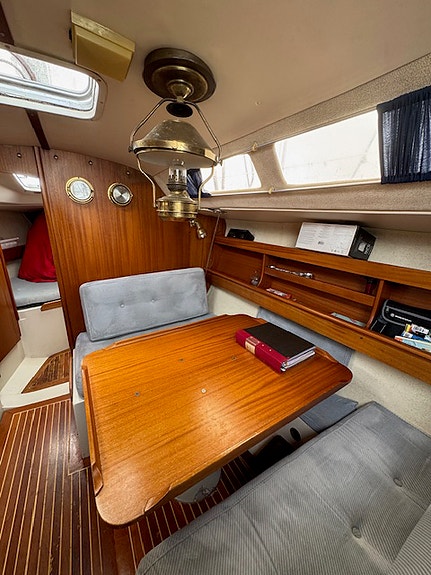 Maxi Fenix Dinette med nyare motor 4 of 11