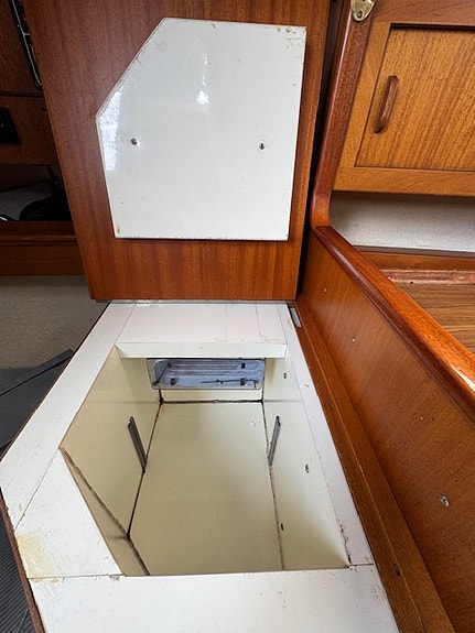 Maxi Fenix Dinette med nyare motor 6 of 11