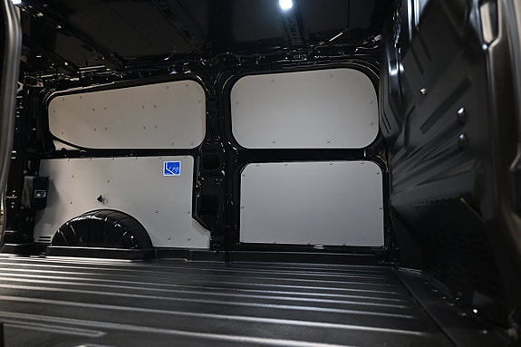 Ford Transit Custom 10 of 30