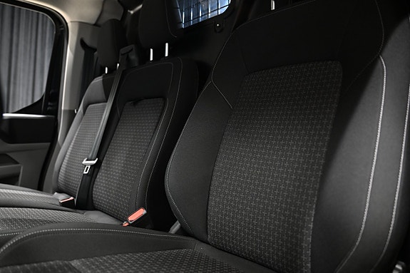Ford Transit Custom 19 of 30