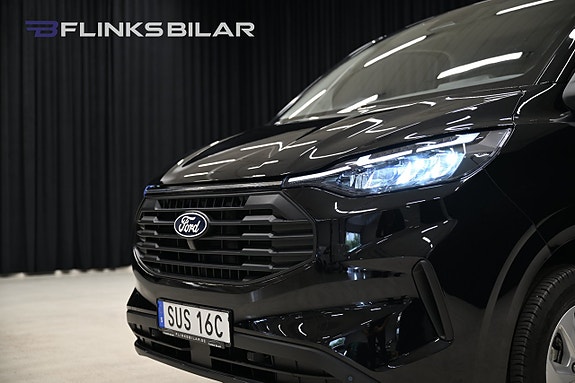 Ford Transit Custom 14 of 30