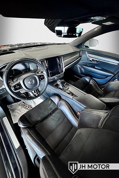 Volvo V90 11 of 20