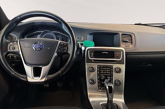 Volvo V60 9 of 24