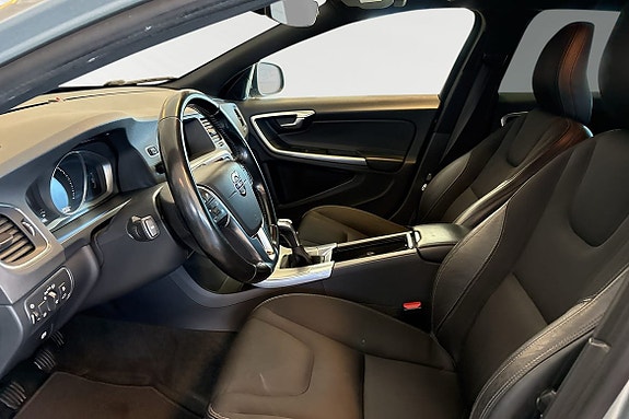 Volvo V60 7 of 24