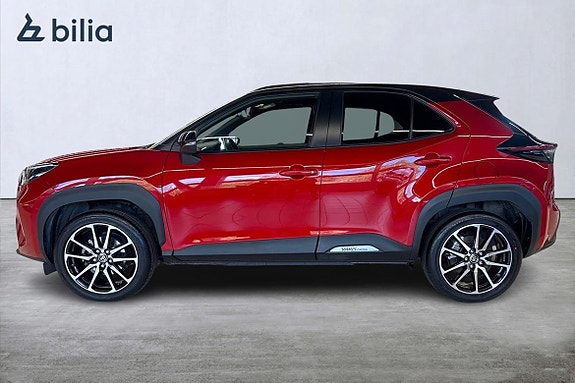 Toyota Yaris Cross 3 of 21