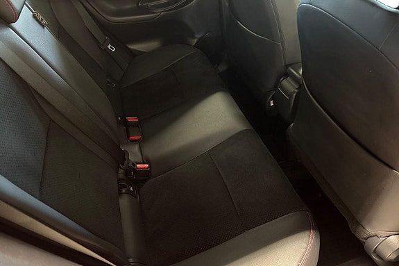 Toyota Yaris Cross 9 of 21