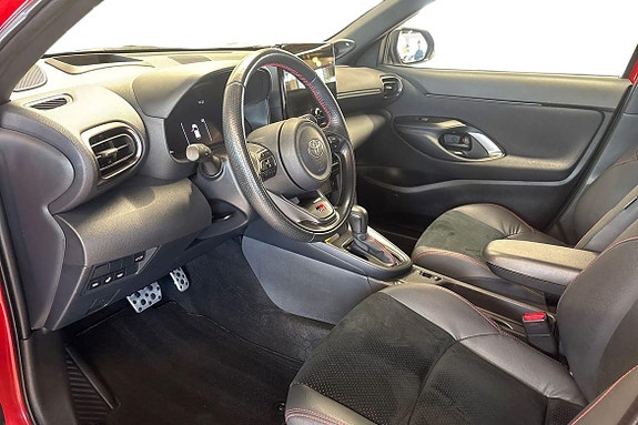 Toyota Yaris Cross 14 of 21