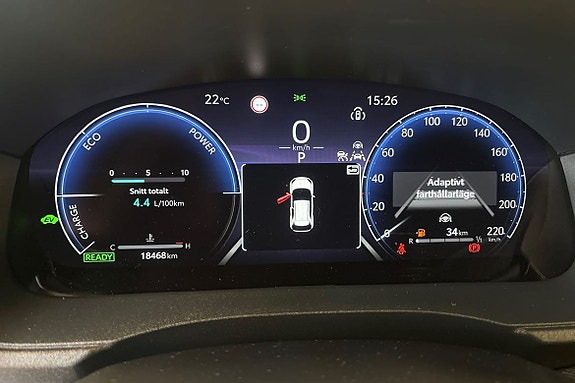 Toyota Yaris Cross 16 of 21