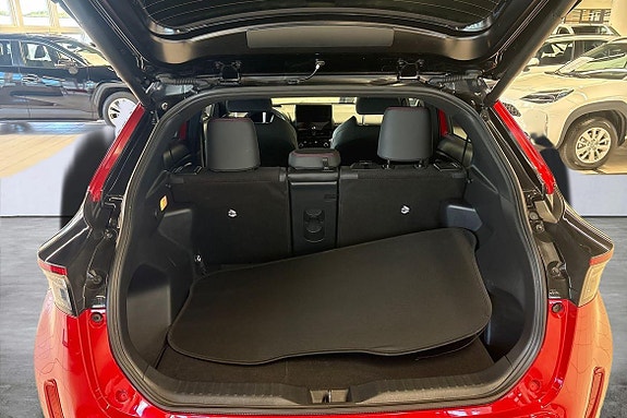Toyota Yaris Cross 12 of 21
