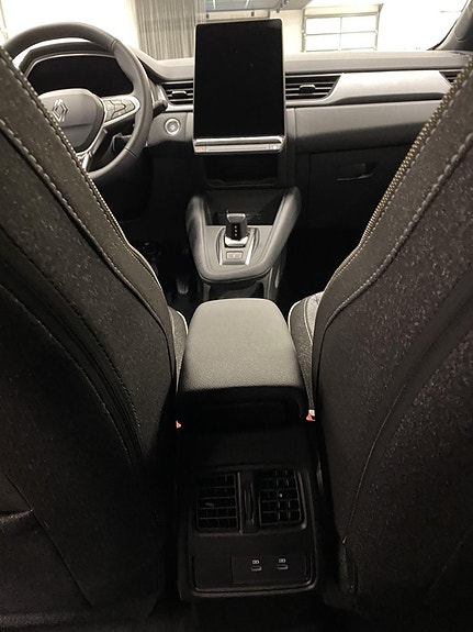 Renault Captur 9 of 13