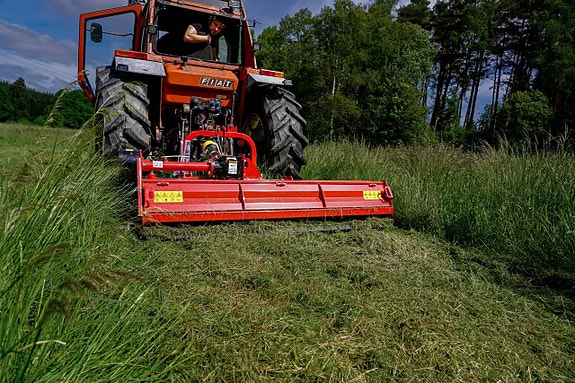 IM PREMIUM BETESPUTS HD MED SIDOFÖRSKJUTNING