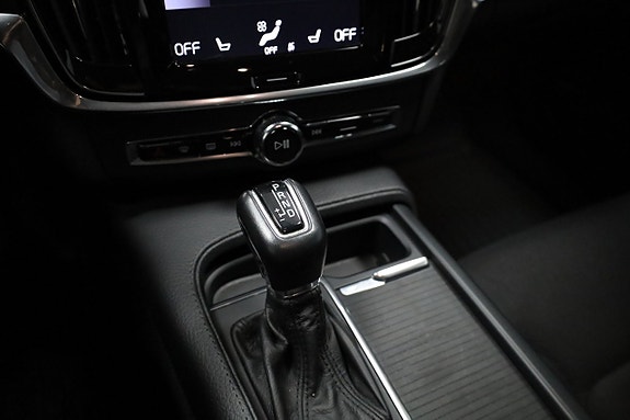 Volvo V90 18 of 25