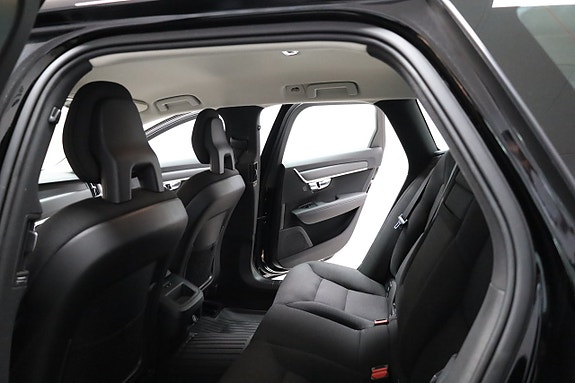 Volvo V90 11 of 25