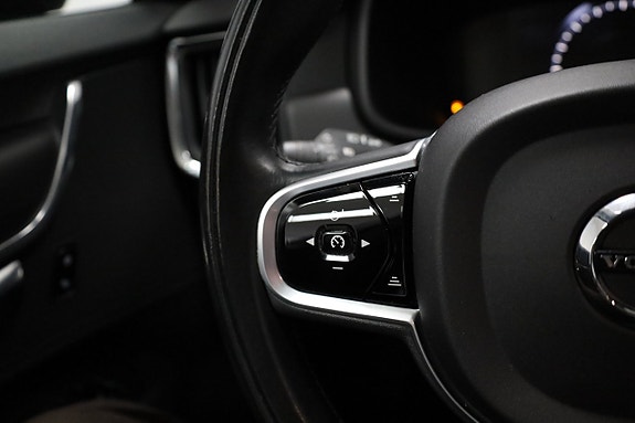 Volvo V90 21 of 25