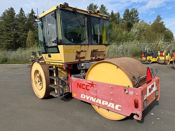 Vält Dynapac CS 142 3 of 5