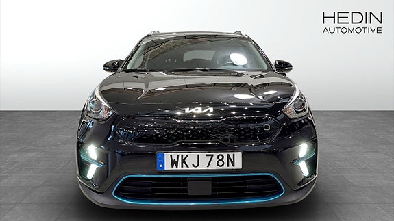 Kia e-Niro 2 of 21