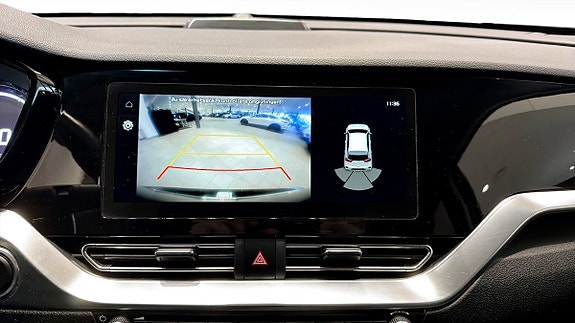 Kia e-Niro 16 of 21