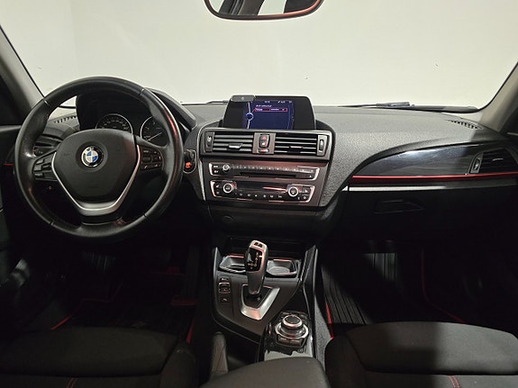 BMW 118d 12 of 14