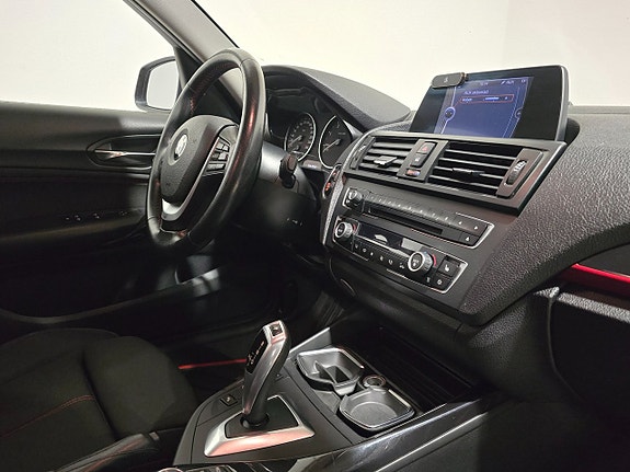 BMW 118d 11 of 14