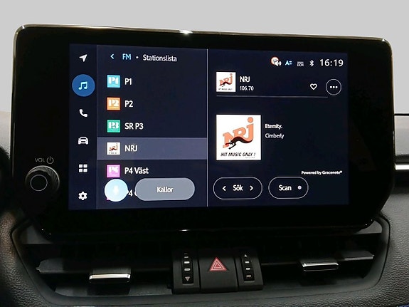 Toyota RAV4 16 of 21