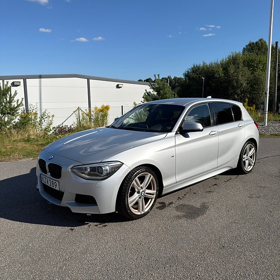 BMW 118d 2 of 7